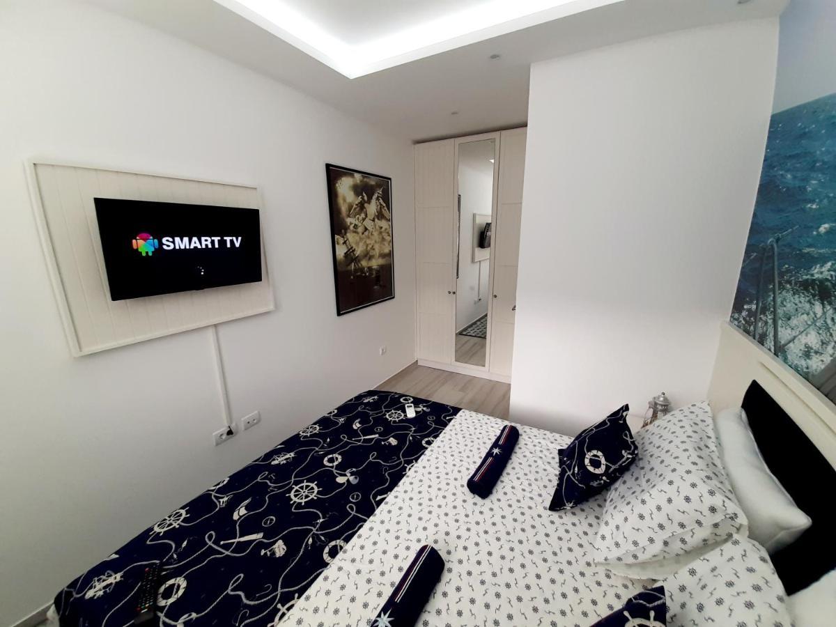 Maritimo Di Cattaro****Lux Apartment With Garage Buitenkant foto