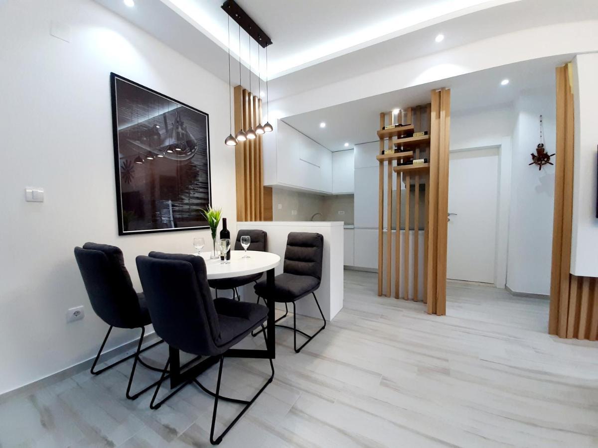 Maritimo Di Cattaro****Lux Apartment With Garage Buitenkant foto