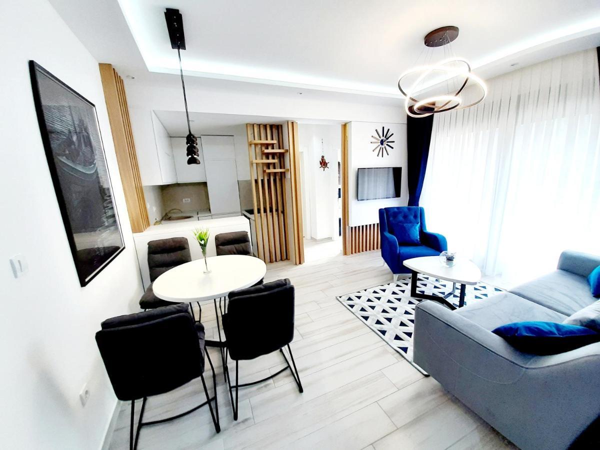 Maritimo Di Cattaro****Lux Apartment With Garage Buitenkant foto
