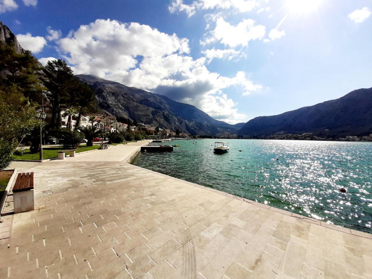 Maritimo Di Cattaro****Lux Apartment With Garage Buitenkant foto